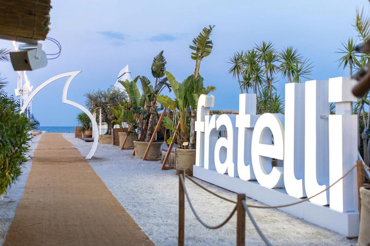 Ella Summerland Mamaia Exterior foto